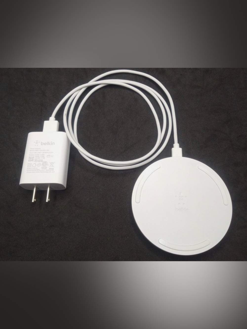 Belkin Boost Charge 10W Wireless Charging Pad WIA001 White with Cord USB-C
